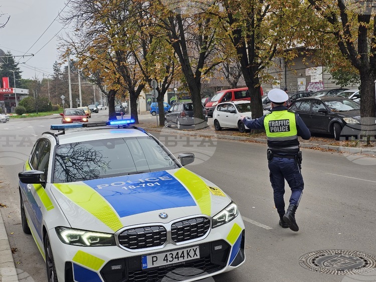 Общо 22 водачи са установени да шофират след употреба на алкохол, а девет - под въздействие на наркотици за ден