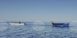 Осемнадесет души загинаха след потъването на лодка с мигранти край южния гръцки остров Хриси