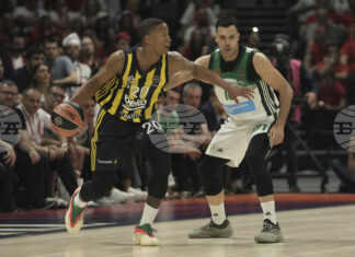 Панатинайкос надигра шампиона Фенербахче в баскетболната Евролига, Барселона записа нов успех в Париж Панатинайкос надигра шампиона Фенербахче в баскетболната Евролига, Барселона записа нов успех в Париж