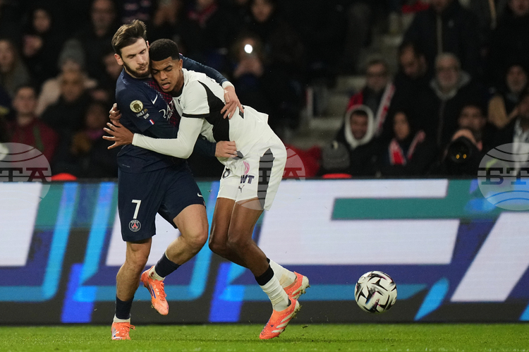 Пари Сен Жермен постигна голяма победа срещу Рен, Хвича Кварацхелия вкара два гола