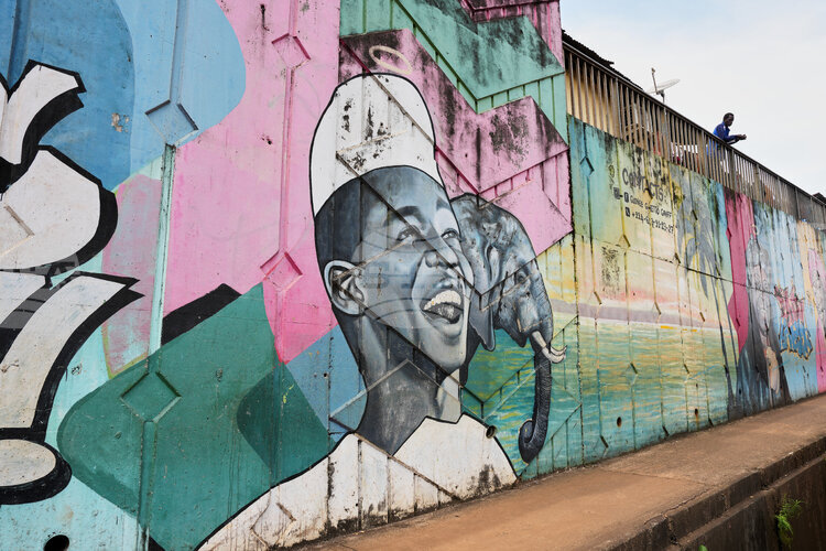 Улиците на Лагос Нигерия се оказаха живописно пространство за смели