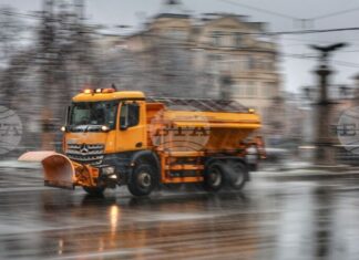 Пътната обстановка в София е нормална, движението се осъществява при зимни условия