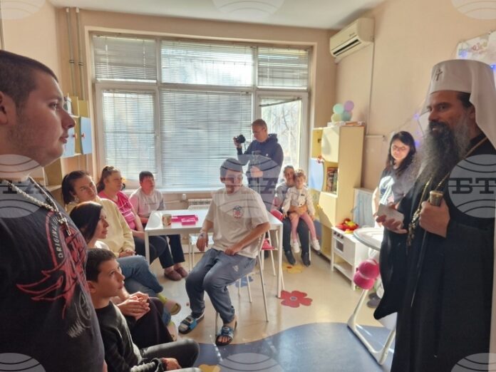 Патриарх Даниил посети детския консултативен блок на Националната кардиологична болница Патриарх Даниил посети детския консултативен блок на Националната кардиологична болница в столицата