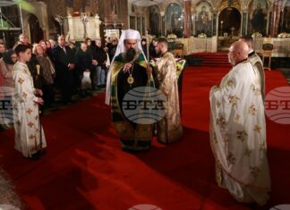 Патриарх Даниил възглави празничното богослужение за Бъдни вечер, което започна в катедралата "Св. Александър Невски"