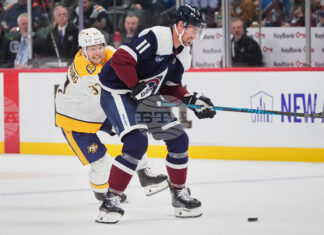 Питсбърг пропиля солиден аванс и допусна втори пореден обрат в НХЛ Питсбърг пропиля солиден аванс и допусна втори пореден обрат в НХЛ