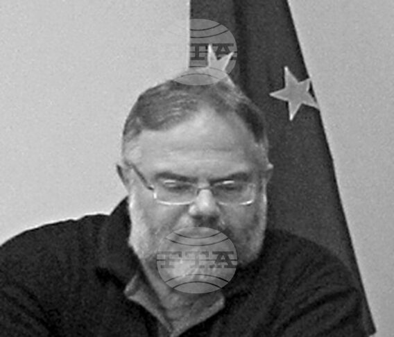 Почина съоснователят на неформалното сдружение "Екогласност" и на СДС Деян Кюранов