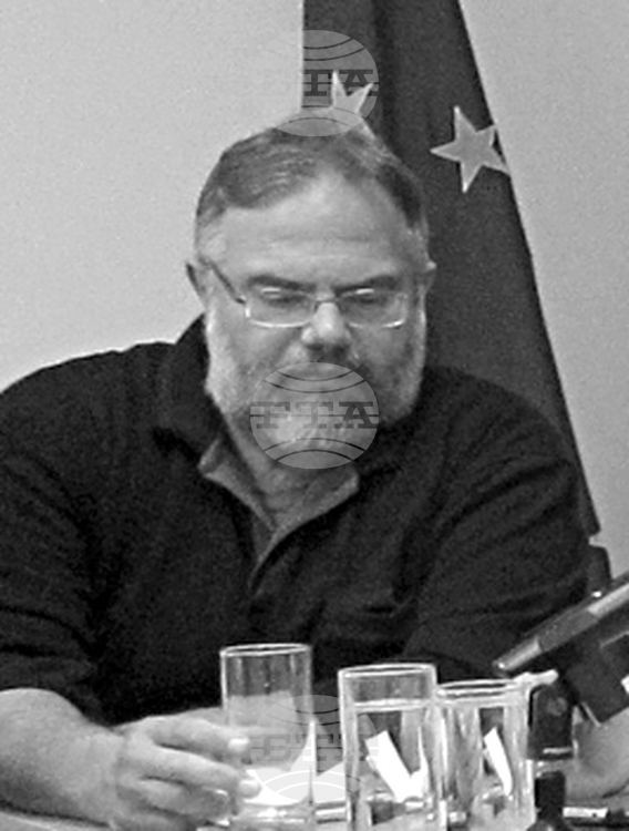 Почина съоснователят на неформалното сдружение "Екогласност" и на СДС Деян Кюранов