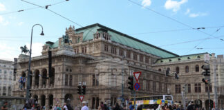 Почти 24 години след въвеждането на еврото в Австрия над шест милиарда австрийски шилинга все още не са обменени