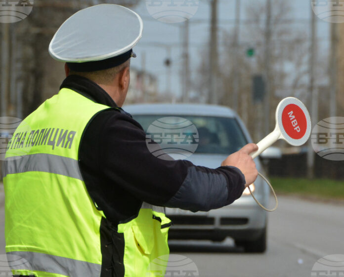 Полицията установи за ден 13 шофиращи след употреба на алкохол и 12 след употреба на наркотици