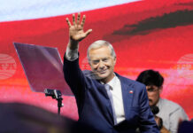 Кой е Хосе Антонио Каст – крайнодесният кандидат за президент на Чили, спечелил втория тур ПОРТРЕТ
Кой е Хосе Антонио Каст, какви са предизвикателствата пред него и какви страхове съживява той у чилийците