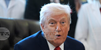 Правителството на Тръмп обяви мерки, с които цели да забрани достъпа на младите транссексуални до терапии за смяна на пола