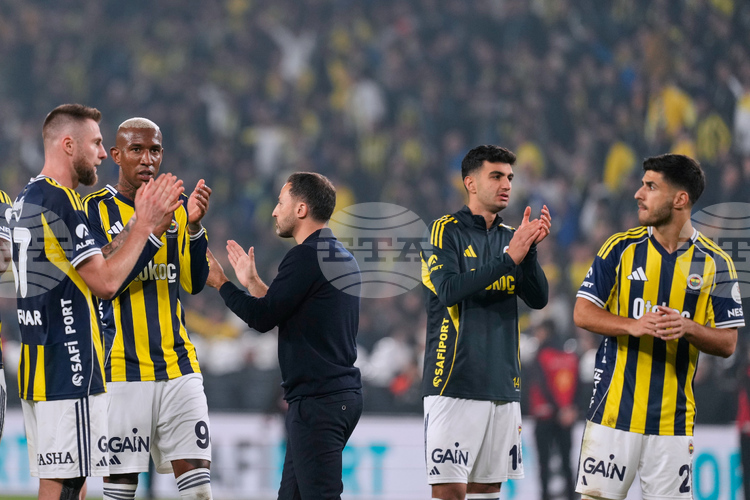 Президентът на Фенербахче беше освободен под съдебен контрол