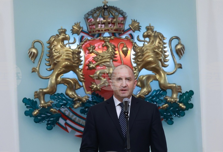 Президентът Румен Радев и неговата съпруга Десислава Радева ще участват