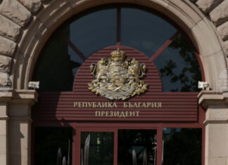 Президентът Румен Радев още през ноември заяви, че Движение „Трети март“ няма нищо общо с него, напомнят от прессекретариата на държавния глава