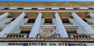 Приносът на България и Албания в изпълнението на мерките за усилване на способностите на НАТО обсъдиха военните министри на двете страни