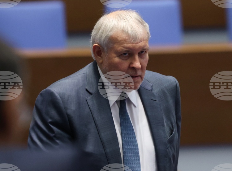 Пренапишете този текст като използвате собствените си думи и се