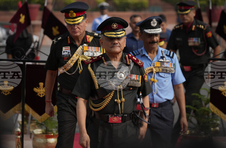 ПТИ: Трябва да сме готови както за краткотрайни военни конфликти, така и за дълги войни, каза началникът на Генералния щаб на индийската армия