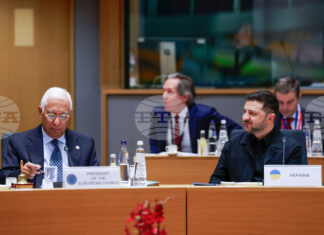 Ройтерс: Лидерите на ЕС ще предложат репарационен заем за Украйна, като използват замразените руски активи при определени условия