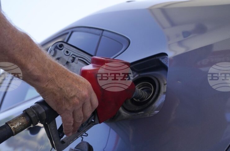 Русия удължи временната забрана за износ на бензин и дизел до края на февруари