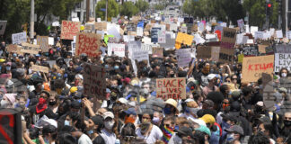 Сан Диего ще плати 30 млн. долара на семейството на тийнейджър, застрелян от полицията