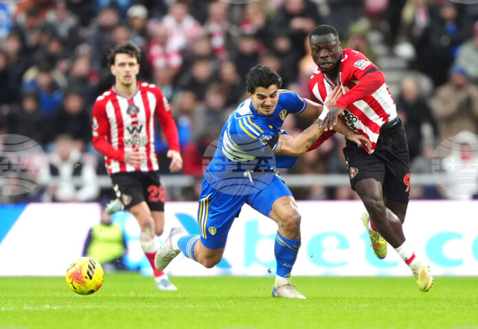 Съндърланд и Лийдс не се победиха в мач от английската Съндърланд и Лийдс не се победиха в мач от английската Висша лига