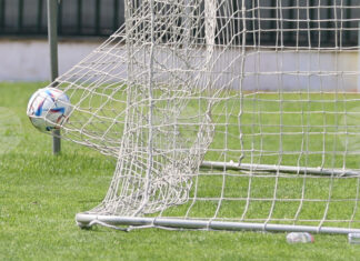 Славиша Стоянович е близо до треньорския пост в босненския Железничар