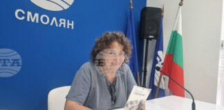 Смолянската художничка Весела Стаменова представя изложба и втора стихосбирка „Пейзажи“