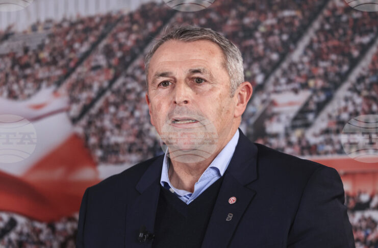 Свен Мислинтат влезе в ръководството на Фортуна Дюселдорф, където помощник-треньор е Илия Груев