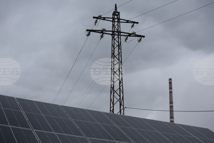 Днес електрическата енергия е търгувана на Българската независима енергийна борса