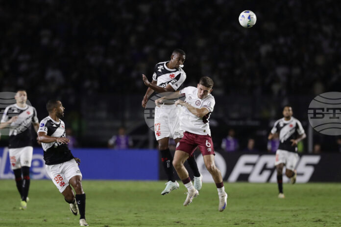 Тотнъм се интересува от 19-годишния играч на Васко да Гама