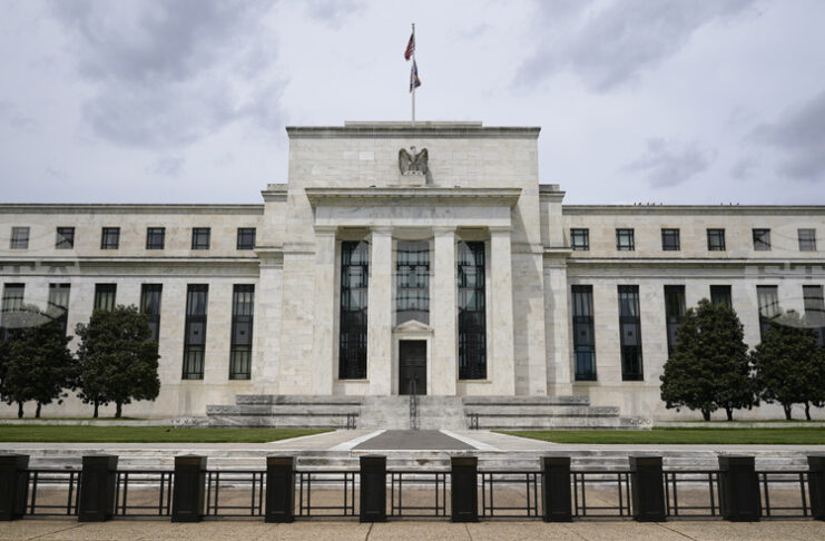 Тръмп заяви, че никога централната банка на САЩ няма да бъде оглавена от човек, който не се съгласява с него