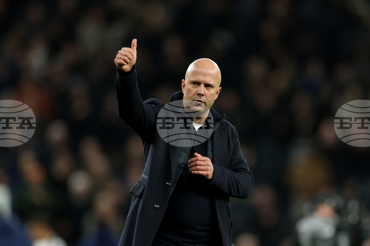 Треньорът на Ливърпул Арне Слот е доволен от формата на нападателя Юго Екитике