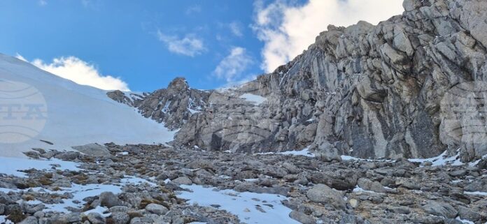 Турист е загинал при падане в района на връх Вихрен, съобщиха от Планинската спасителна служба – отряд Банско
