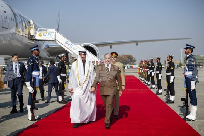 УАМ: Президентът на ОАЕ направи официално посещение в Пакистан