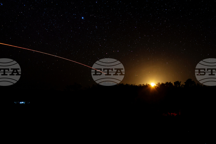 Външните министри на Тайланд и Камбоджа пристигнаха в Китай за разговори след вчерашното споразумение за спиране на огъня