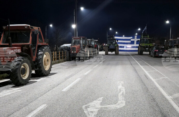 Възможни са затруднения при преминаването на товарни автомобили на граничните преходите с Гърция заради стачни действия на територията ѝ