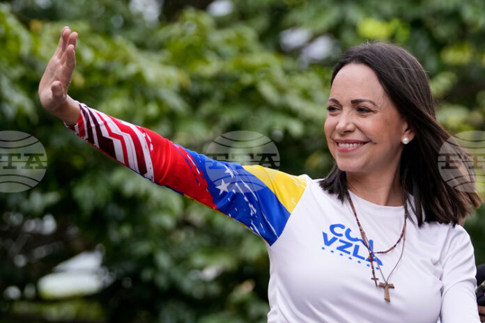 Венецуелската опозиционна лидерка Мария Мачадо ще пристигне в Осло, за Венецуелската опозиционна лидерка Мария Мачадо ще пристигне в Осло, за да получи Нобеловата награда за мир, съобщи Нобеловият институт