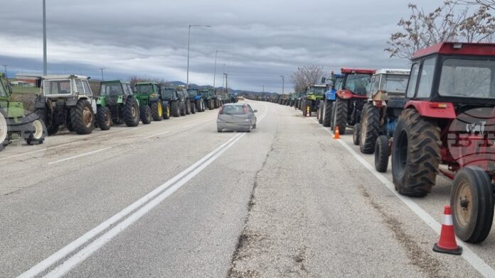 Временно е преустановено движението на камиони през преходите "Кулата", "Илинден" Временно е преустановено движението на камиони през преходите "Кулата", "Илинден" и "Капитан Петко войвода", съобщиха от "Гранична полиция"