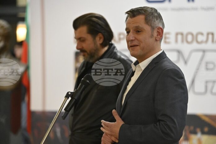 За посланик на културата не може да се говори в За посланик на културата не може да се говори в минало време, каза Георги Султанов за оперната певица Мариана Цветкова