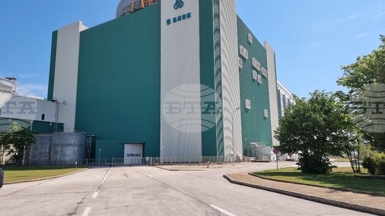 Пренапишете този текст като използвате собствените си думи и се