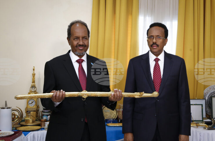 Жителите на сомалийската столица гласуват на местни избори, които са първа стъпка към възстановяването на всеобщото избирателно право