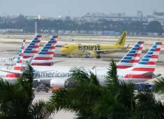 „Американ Еърлайнс“ поиска да бъде уведомявана в производството по несъстоятелност на „Спирит Евиейшън“ „Американ Еърлайнс“ поиска да бъде уведомявана в производството по несъстоятелност на „Спирит Евиейшън“