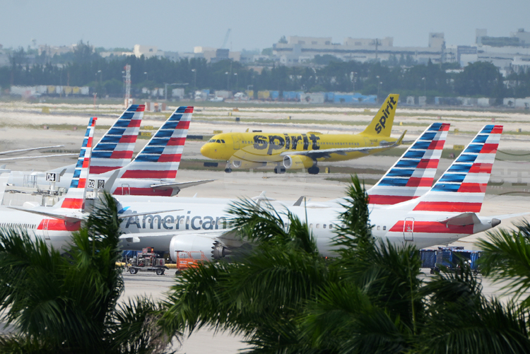 Американската авиокомпания Американ Еърлайнс е подала заявление за участие в