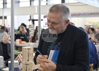 „Градинарят и смъртта“ на Георги Господинов е избран сред най-важните романи на 2025 г. в класация на „Франкфуртер алгемайне цайтунг“