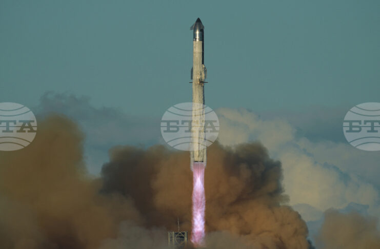 „СпейсЕкс“ обмисля първично публично предлагане на акции през следващата година, съобщава „Информейшън“