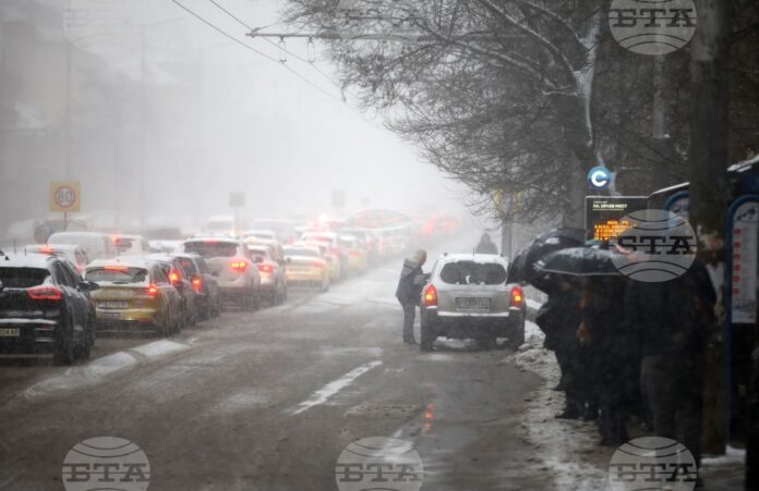 София зима София зима