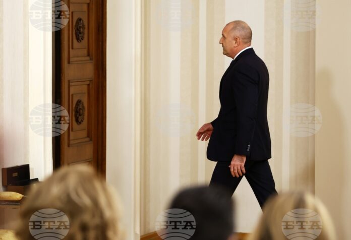 Румен Радев