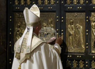 Ватиканът приключи „Юбилея на двамата папи и на надеждата“ с поглед към следващия „Юбилей на изкуплението и спасението“ Ватикан, папа