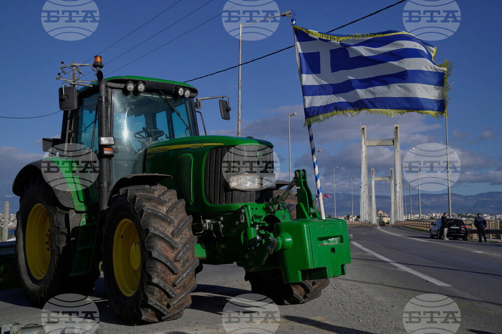 Протестиращите гръцки фермери започват 48 часова блокада на пътища гранични