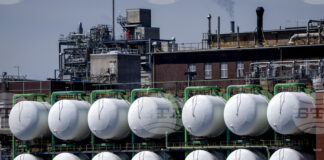 БАСФ е получила държавни плащания за прекратените дейности на „Винтерсхал ДЕА“ в Русия, пише „Ханделсблат“